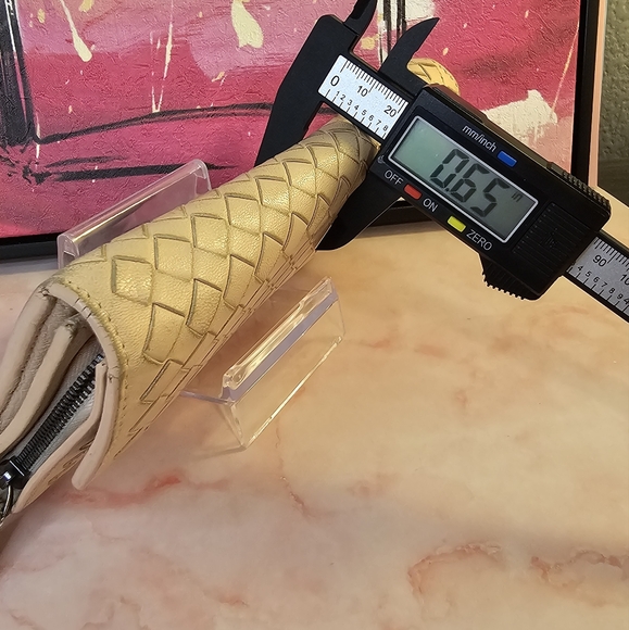 🌸 Bottega Veneta Intrecciato Lotus Beige Wallet Long Wallet 🌸 - Picture 14 of 16